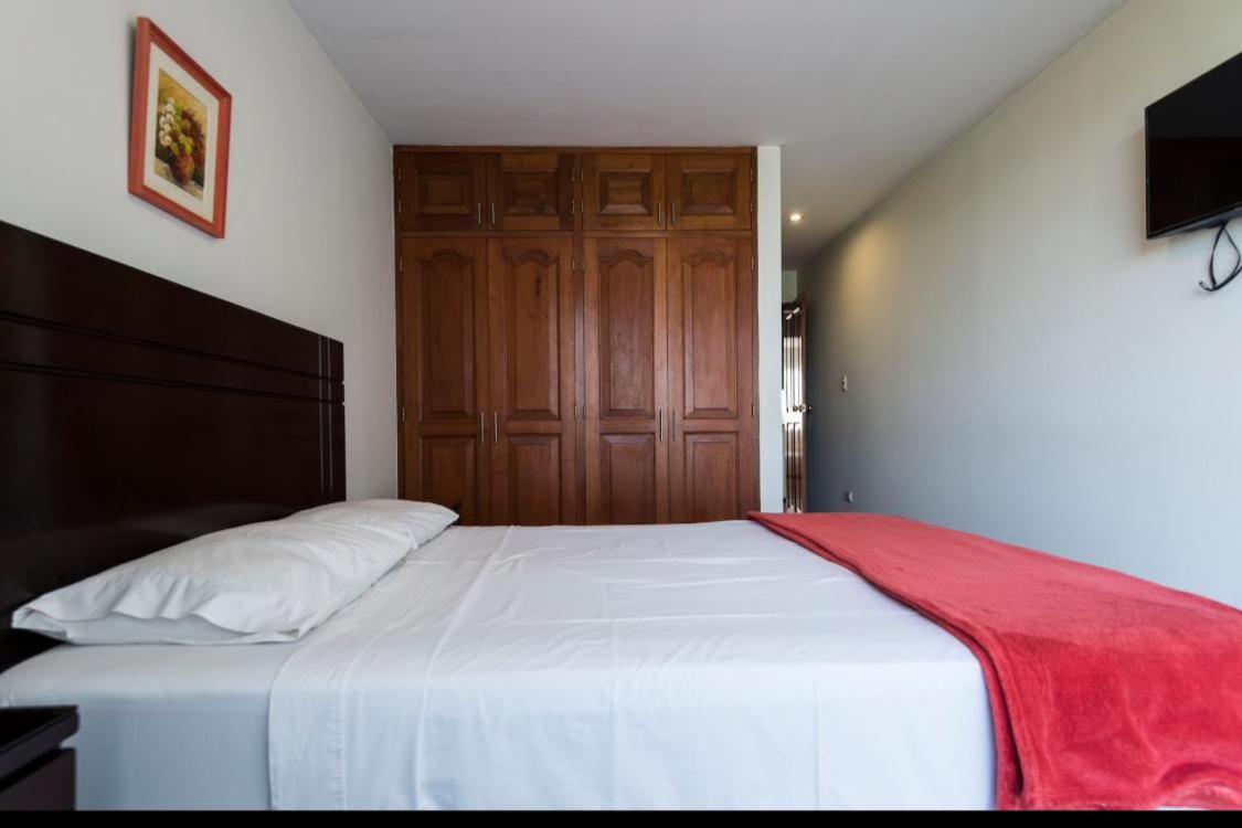 NEW APARTMENT IN MIRAFLORES! LARcOMAR AREA! Lima Zewnętrze zdjęcie